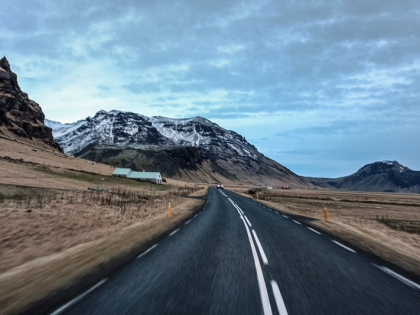 cars_roads800_img_0985