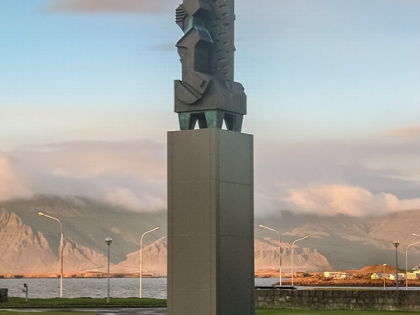 Iceland; Ísland; Исландия
