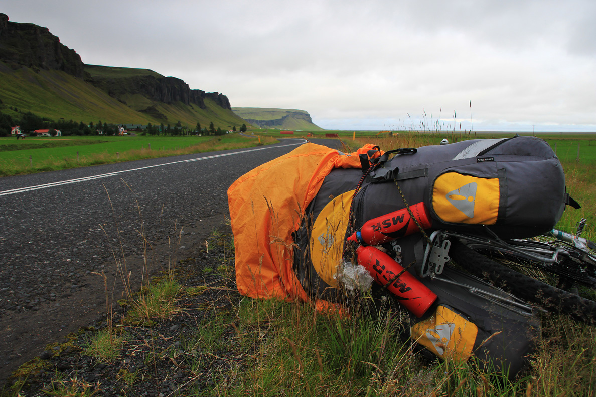 вЕлОдРаЛом по Исландии: дубль три – Интервью с Владимиром ШарлаевымБыл разговор