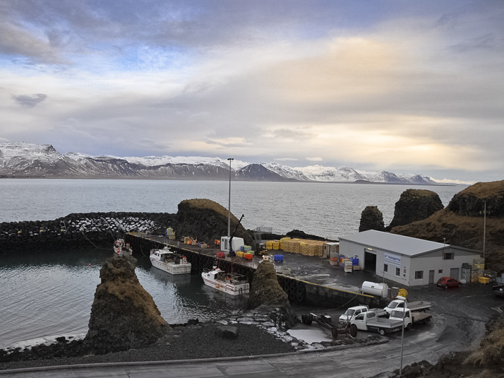 Утес Арнастапи (Arnastapi)Орлиный утес