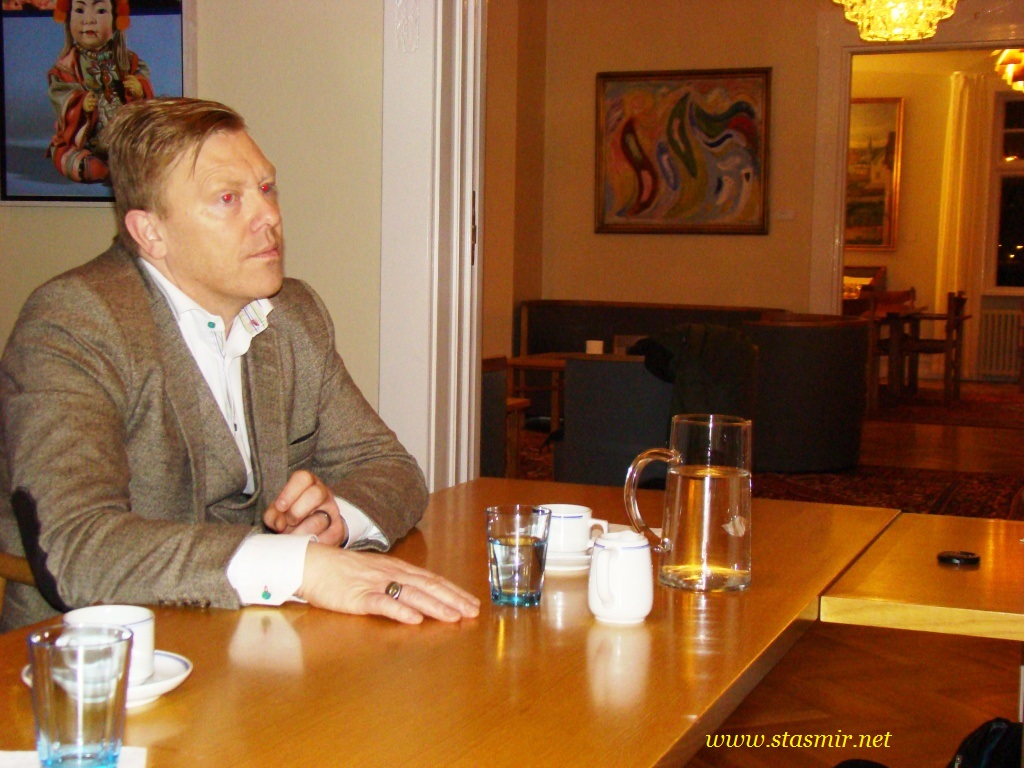 Панк как образ жизниБеседа с «Народным Мэром» Рейкьявика