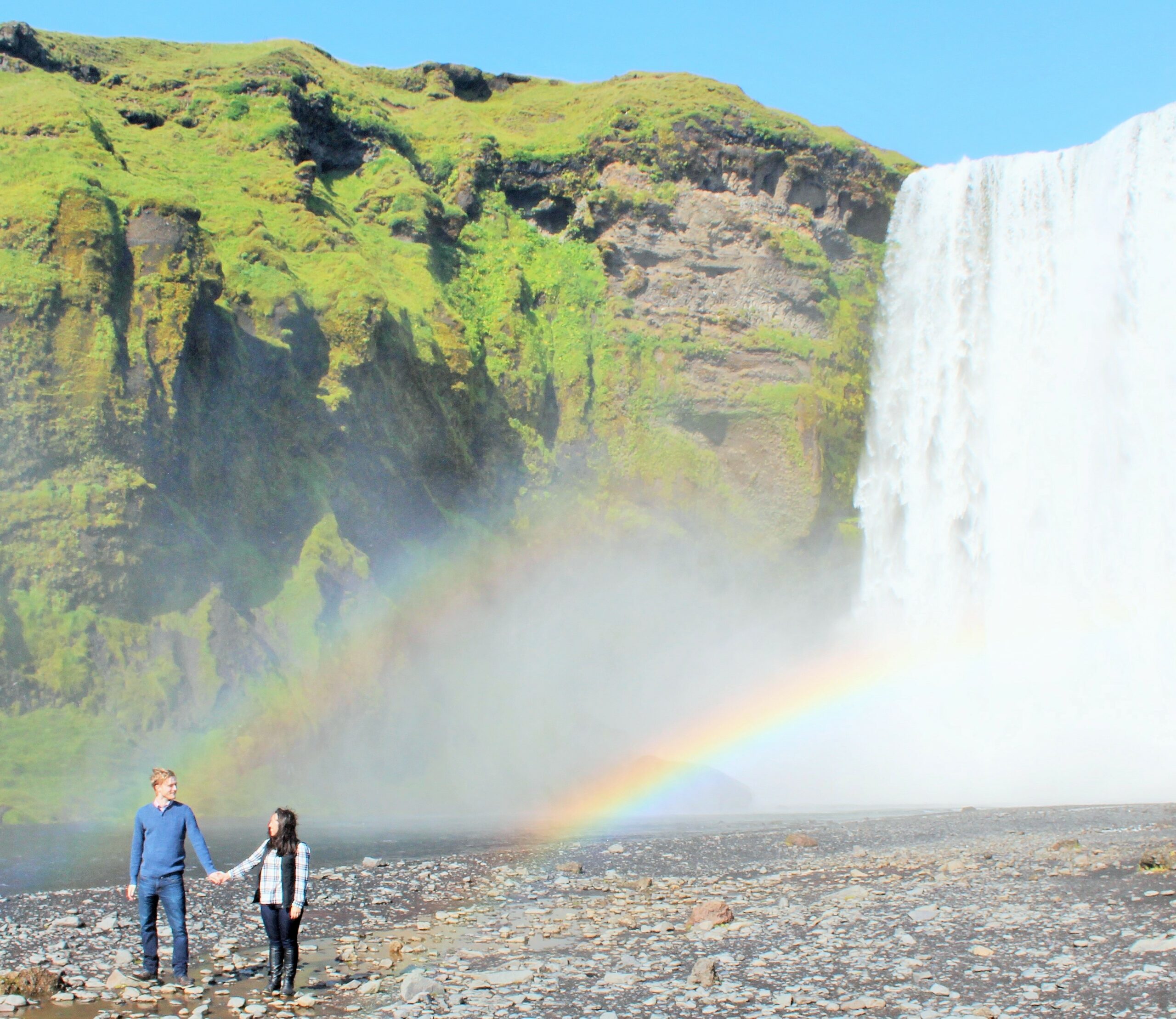Ас-Сури у двериСирийские беженцы в Исландии